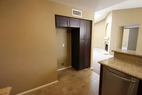 4510 E Hampton Ave, Mesa, AZ 85206 photo 14