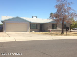 1846 E Desert Dr, Phoenix, AZ 85042 photo 1