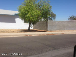 1846 E Desert Dr, Phoenix, AZ 85042 photo 2