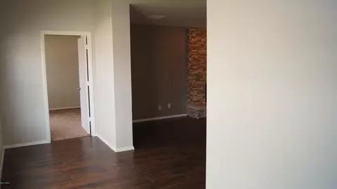 423 E Carson Dr, Tempe, AZ 85282 photo 6