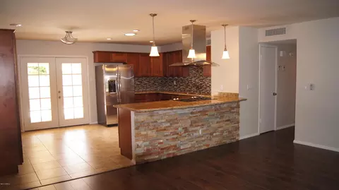 423 E Carson Dr, Tempe, AZ 85282 photo 10