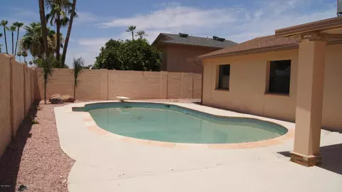 423 E Carson Dr, Tempe, AZ 85282 photo 28