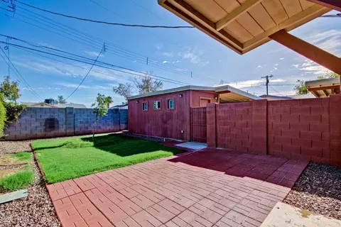 362 E Whitton Ave, Phoenix, AZ 85012 photo 6