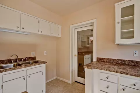 362 E Whitton Ave, Phoenix, AZ 85012 photo 19