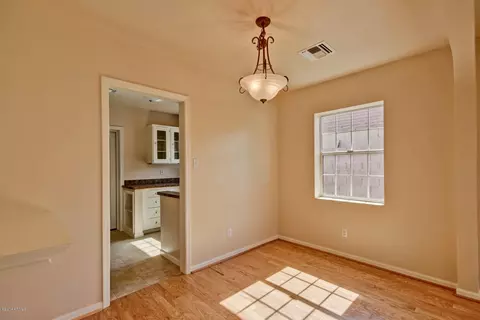 362 E Whitton Ave, Phoenix, AZ 85012 photo 13