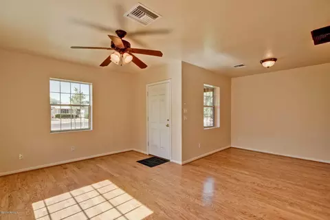 362 E Whitton Ave, Phoenix, AZ 85012 photo 10