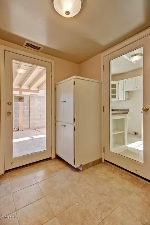 362 E Whitton Ave, Phoenix, AZ 85012 photo 14