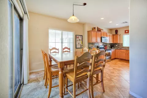 2149 W Scully Dr, Phoenix, AZ 85023 photo 7