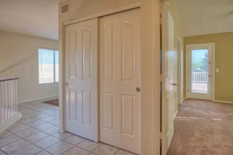 4705 E Abraham Ln, Phoenix, AZ 85050 photo 10