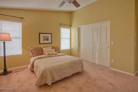 4705 E Abraham Ln, Phoenix, AZ 85050 photo 12
