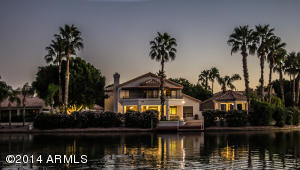 1808 E Catamaran Dr, Gilbert, AZ 85234 photo 2