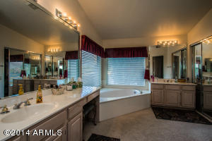 1808 E Catamaran Dr, Gilbert, AZ 85234 photo 27