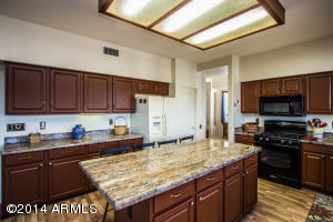 1808 E Catamaran Dr, Gilbert, AZ 85234 photo 11