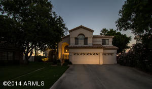 1808 E Catamaran Dr, Gilbert, AZ 85234 photo 5