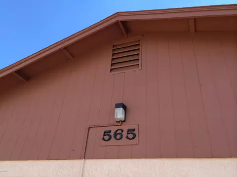 565 W 16th Ave, Apache Junction, AZ 85120 photo 5