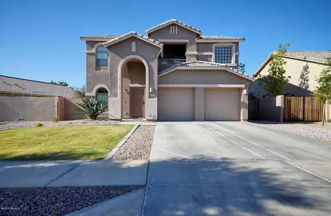 3432 E Crescent Way, Gilbert, AZ 85298 photo 2