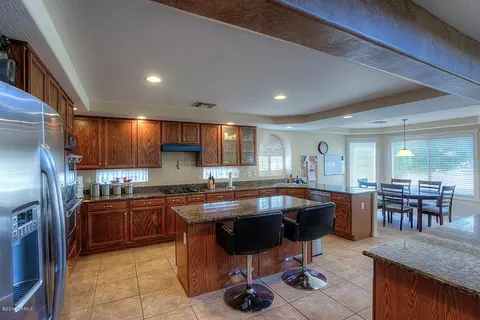 7526 E Lockwood Cir, Mesa, AZ 85207 photo 4