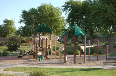 589 E Mary Ct, Gilbert, AZ 85295 photo 43