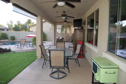 589 E Mary Ct, Gilbert, AZ 85295 photo 35