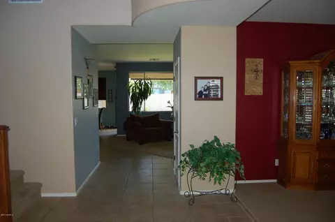 589 E Mary Ct, Gilbert, AZ 85295 photo 11