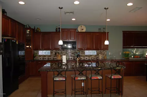 589 E Mary Ct, Gilbert, AZ 85295 photo 7