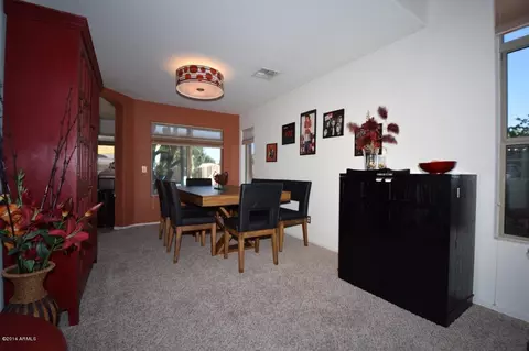 1673 E Aspen Way, Gilbert, AZ 85234 photo 4