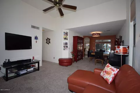 1673 E Aspen Way, Gilbert, AZ 85234 photo 3