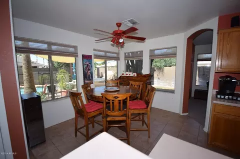 1673 E Aspen Way, Gilbert, AZ 85234 photo 7