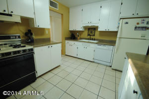 7657 N 12th Pl, Phoenix, AZ 85020 photo 3