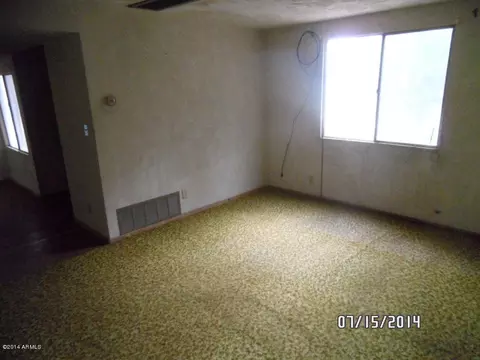 105 S Malcolm Dr, Apache Junction, AZ 85120 photo 4