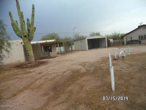 105 S Malcolm Dr, Apache Junction, AZ 85120 photo 2