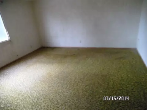 105 S Malcolm Dr, Apache Junction, AZ 85120 photo 3