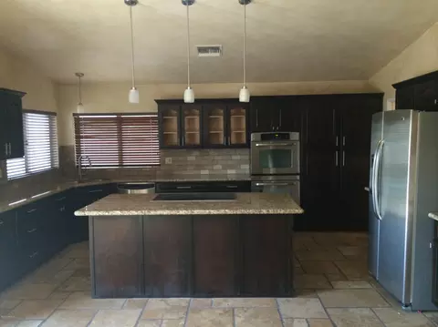 2653 E Verbena Dr, Phoenix, AZ 85048 photo 3