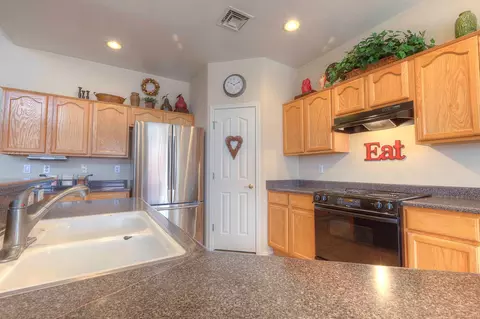 11533 E Downing St, Mesa, AZ 85207 photo 2