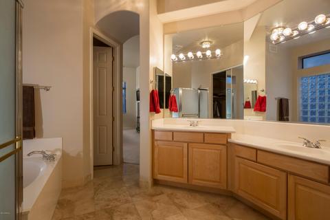4823 Estevan Rd, Phoenix, AZ 85054 photo 17