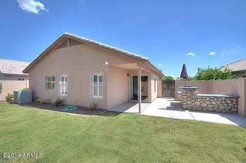 680 W Orange Dr, Gilbert, AZ 85233 photo 3