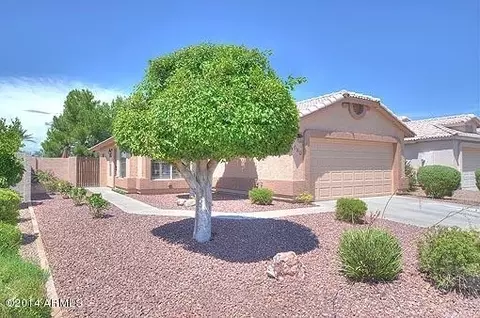 680 W Orange Dr, Gilbert, AZ 85233 photo 1