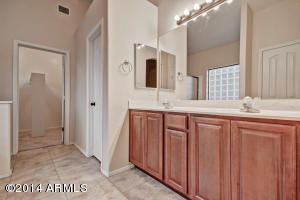 8611 S 8th Dr, Phoenix, AZ 85041 photo 24