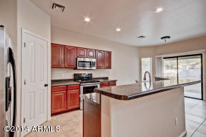 8611 S 8th Dr, Phoenix, AZ 85041 photo 11