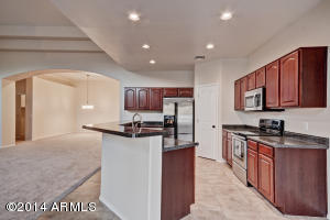 8611 S 8th Dr, Phoenix, AZ 85041 photo 17