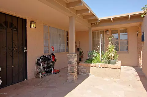 2416 E Clarendon Ave, Phoenix, AZ 85016 photo 5