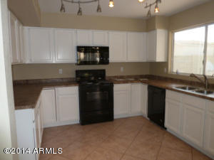 4319 E Towne Ln, Gilbert, AZ 85234 photo 8