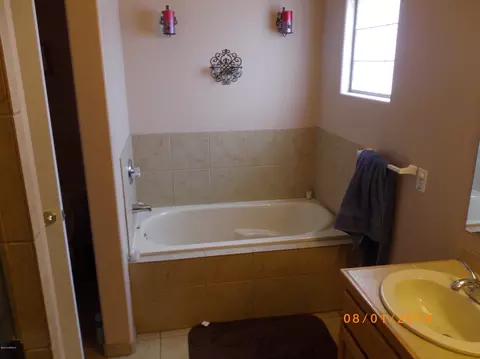 3021 E Danbury Rd, Phoenix, AZ 85032 photo 9