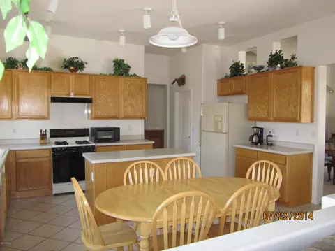 4046 E Kirkland Rd, Phoenix, AZ 85050 photo 4