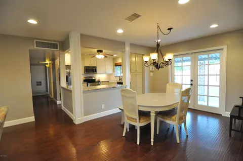 2245 E Devonshire Ave, Phoenix, AZ 85016 photo 6