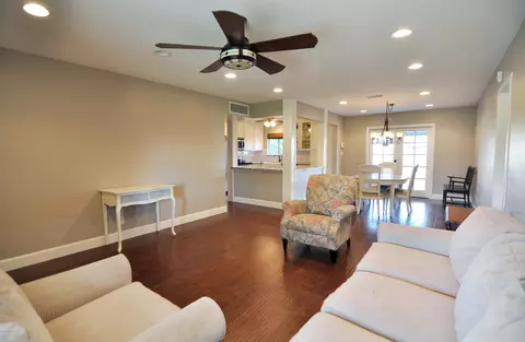 2245 E Devonshire Ave, Phoenix, AZ 85016 photo 3