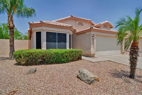 216 W Jasper Dr, Gilbert, AZ 85233 photo 2