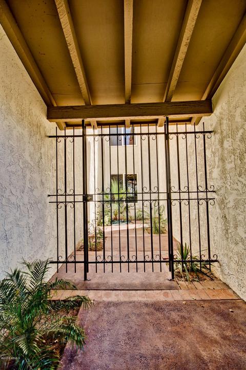 77 E Missouri Ave #20, Phoenix, AZ 85012 photo 2