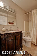 2235 E Sunnyside Dr, Phoenix, AZ 85028 photo 4