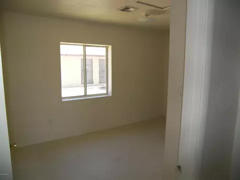 2504 E Mobile Ln, Phoenix, AZ 85040 photo 18